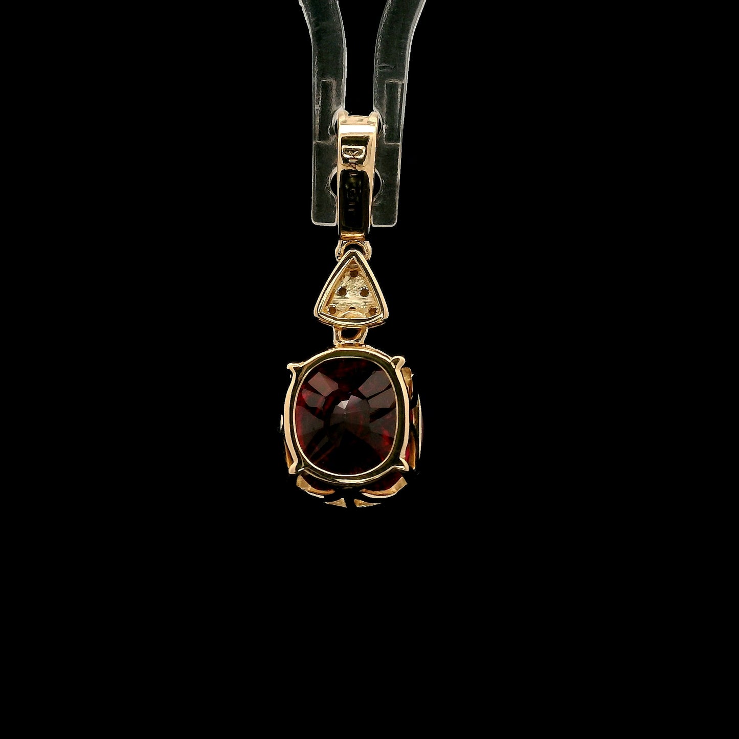 4.88 Ct Oval Mixed Cut Lab Grown Ruby 14K Gold Pendant