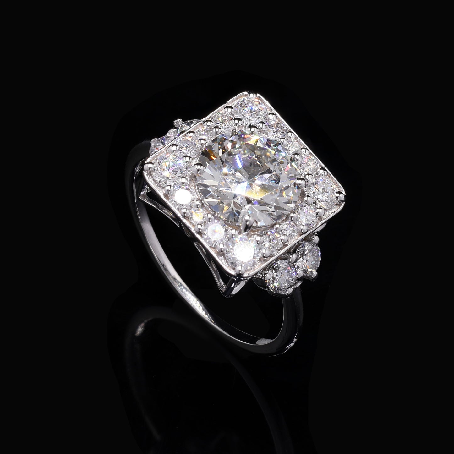 3.07 Carats Lab Grown Diamond 14K Gold Ring