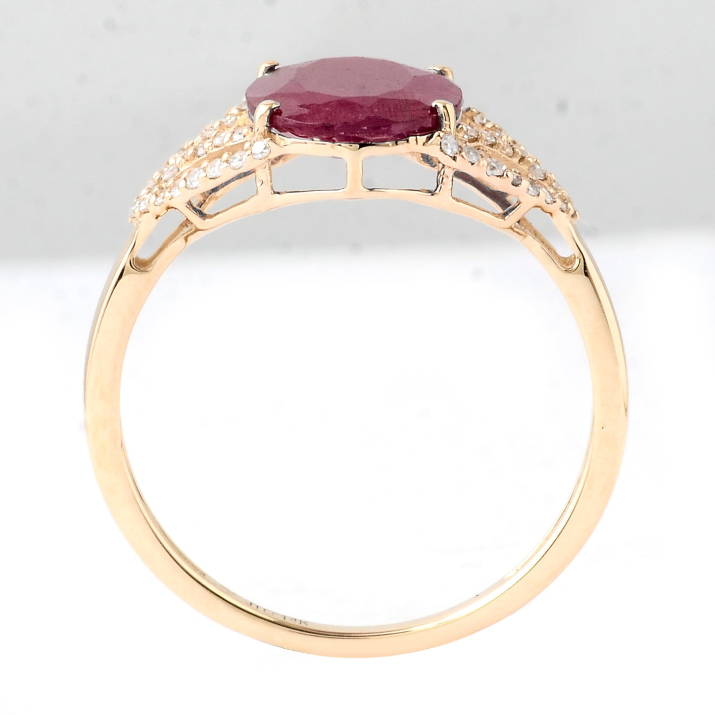 2.27 Ct Oval Mixed Cut Natural Corundum Ruby 14K Gold Ring