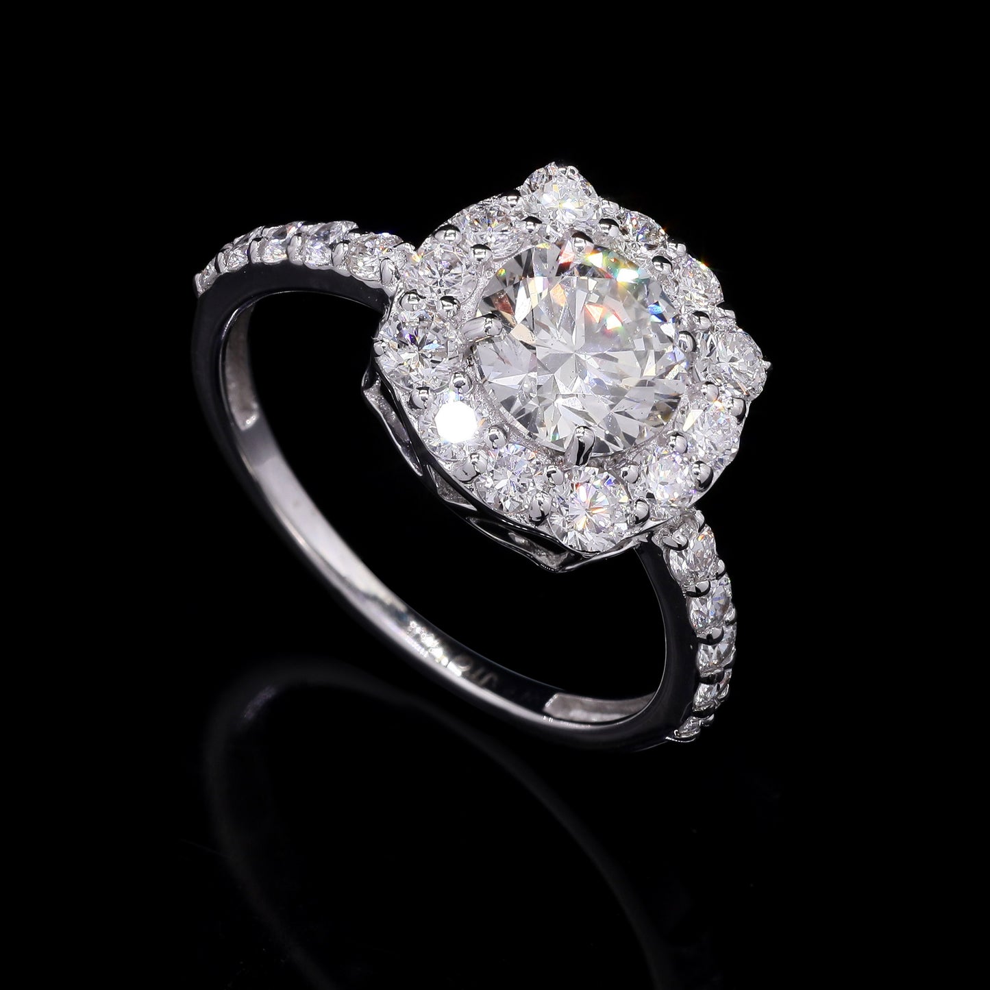 2.18 Carats Lab Grown Diamond 14K Gold Ring