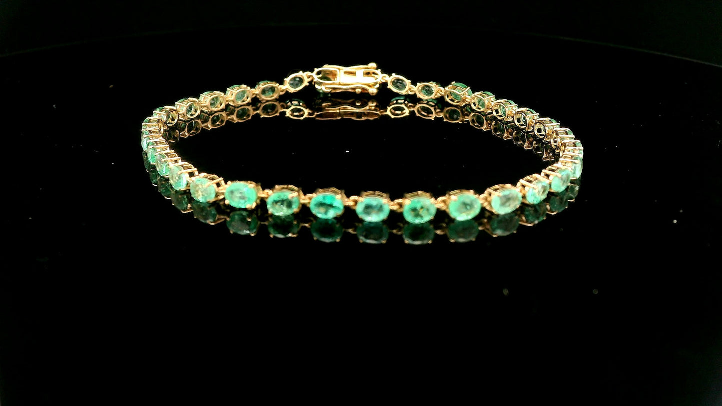 5.35 Ct Oval Emerald 14K Gold Bracelet