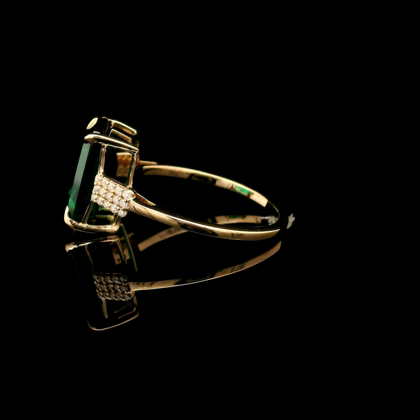 3.63 Ct Emerald Cut Lab Grown Emerald 14K Gold Ring