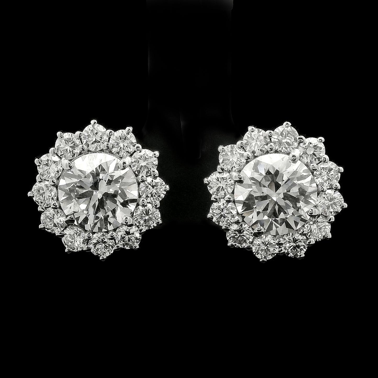 4.84 Carats Lab Grown Diamond 14K Gold Earrings