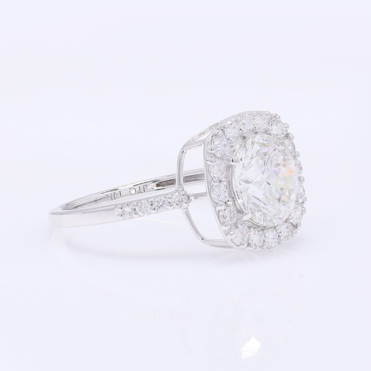 2.50 Carats Lab Grown Diamond 14K Gold Ring