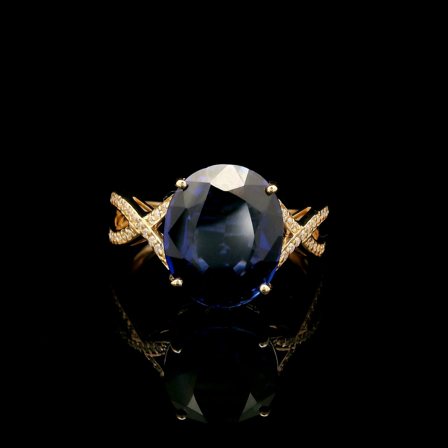 6.25 Ct Oval Mixed Cut Lab Grown Sapphire 14K Gold Ring