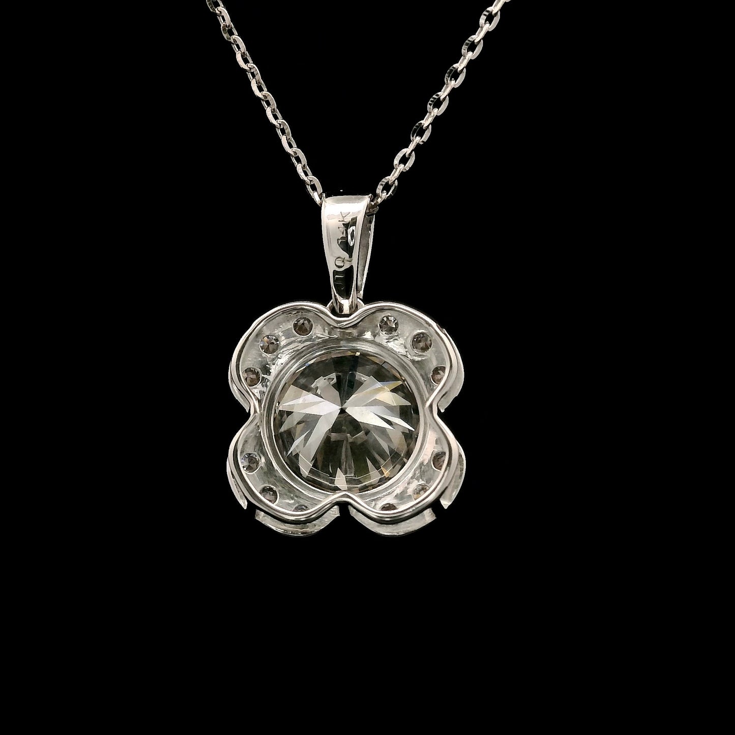2.41 Carats Lab Grown Diamond 14K Gold Pendant