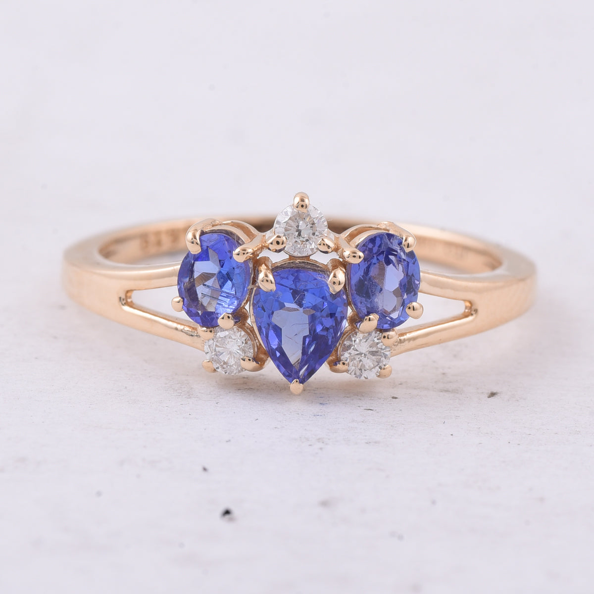 0.89 Ct Pear, Oval Natural Tanzanite 14K Gold Ring