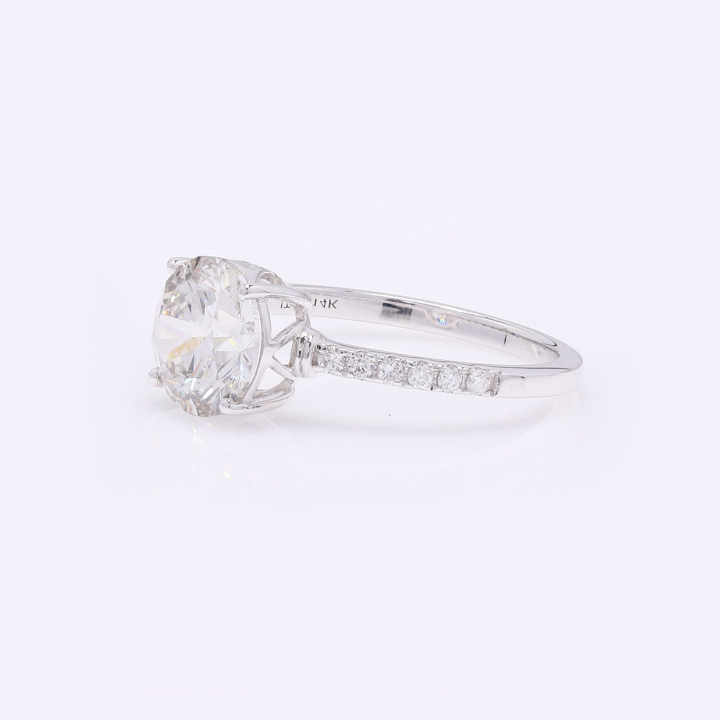 2.28 Carats Lab Grown Diamond 14K Gold Ring