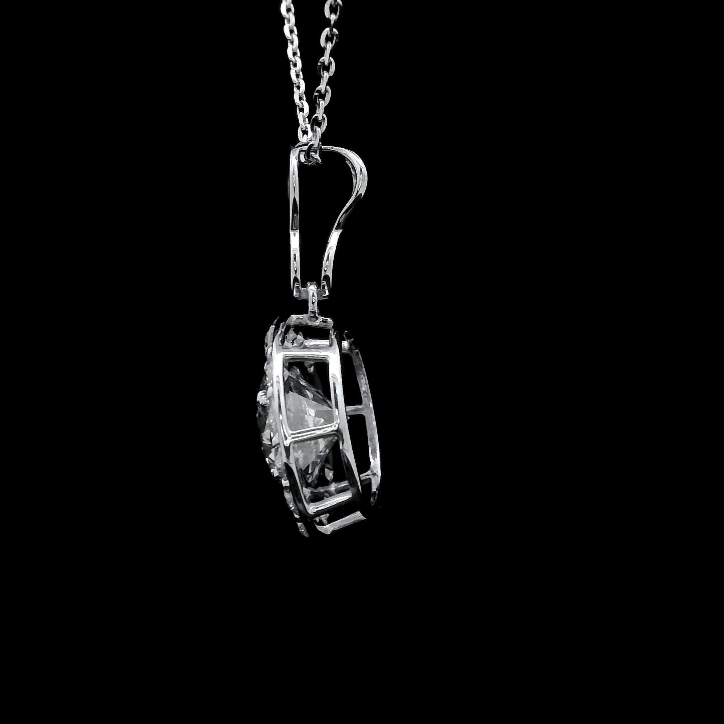 2.00 Carats Lab Grown Diamond 14K Gold Pendant