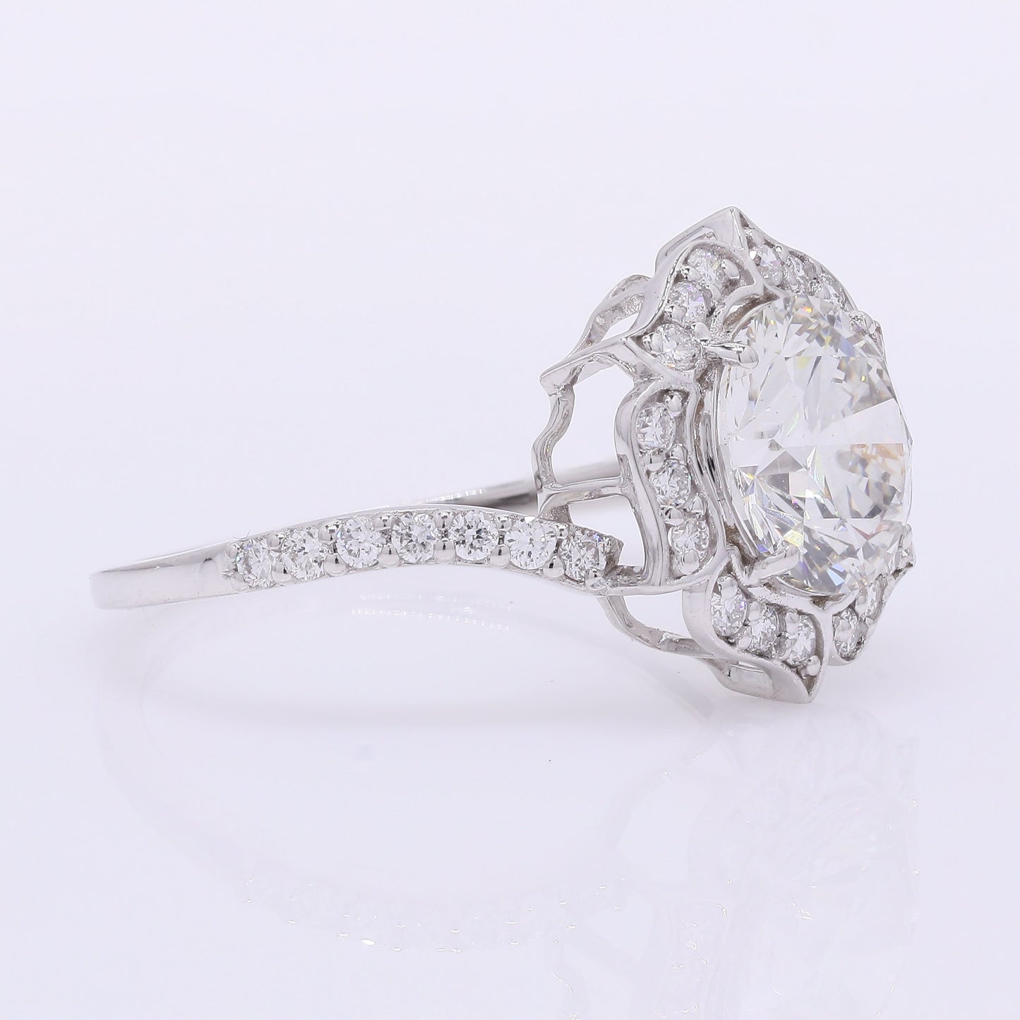2.59 Carats Lab Grown Diamond 14K Gold Ring