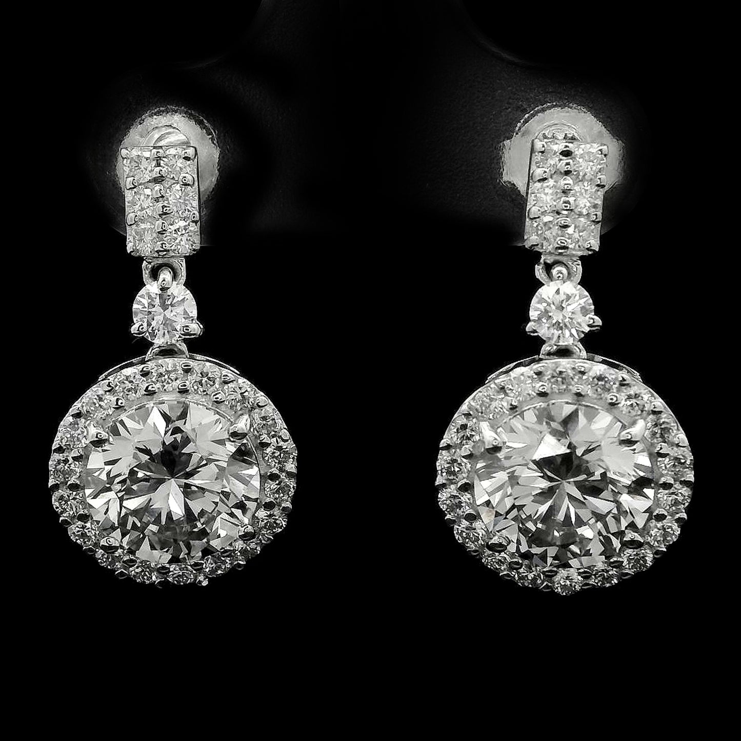4.54 Carats Lab Grown Diamond 14K Gold Earrings
