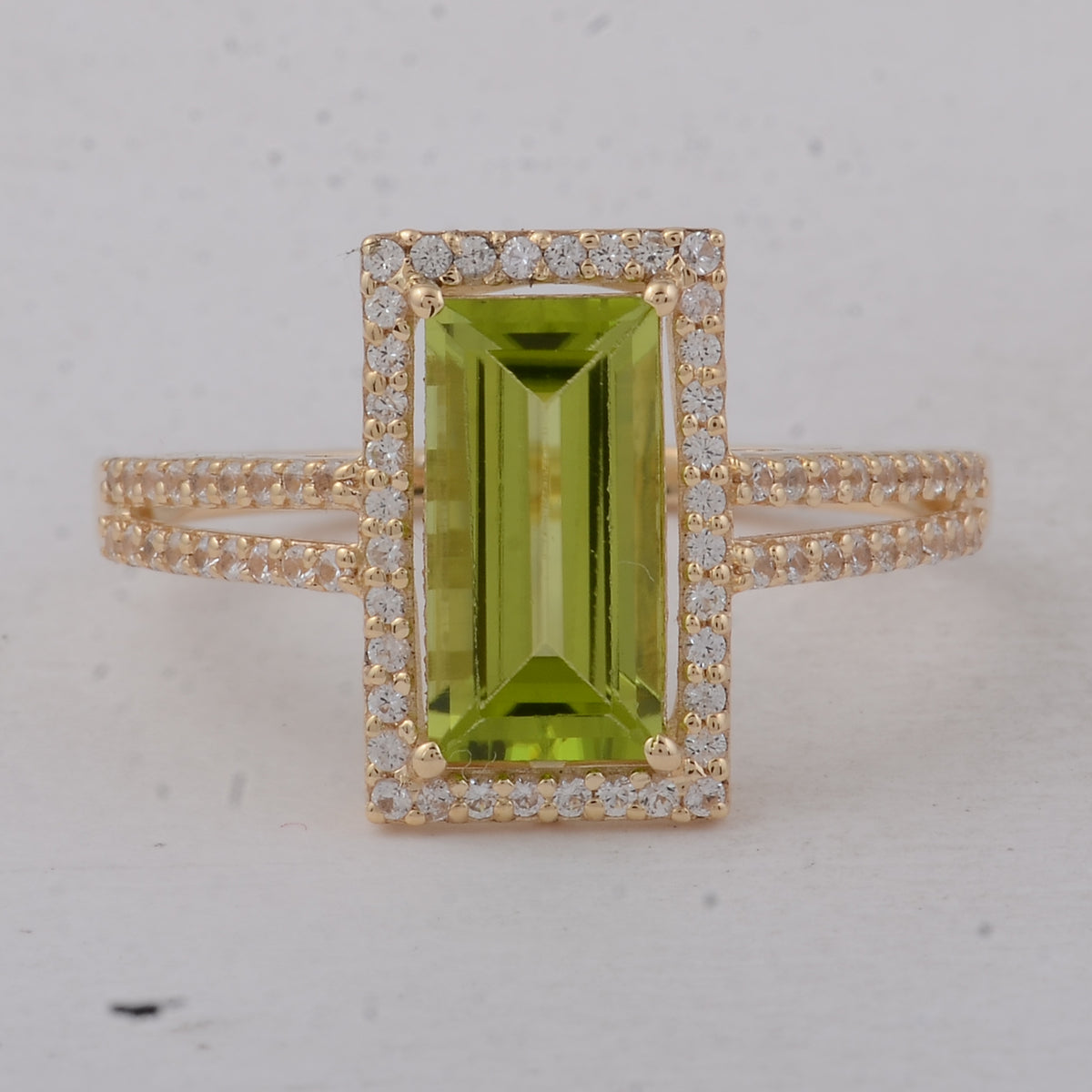 1.81 Ct Baguette Peridot 9K Gold Ring