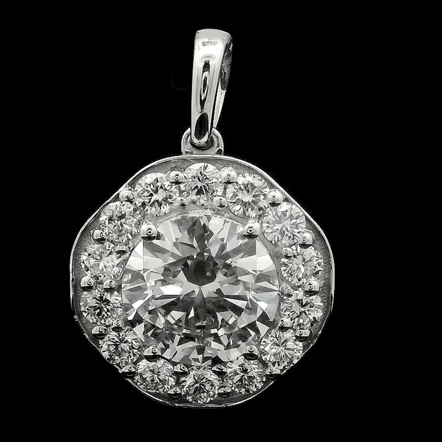 2.02 Carats Lab Grown Diamond 14K Gold Pendant