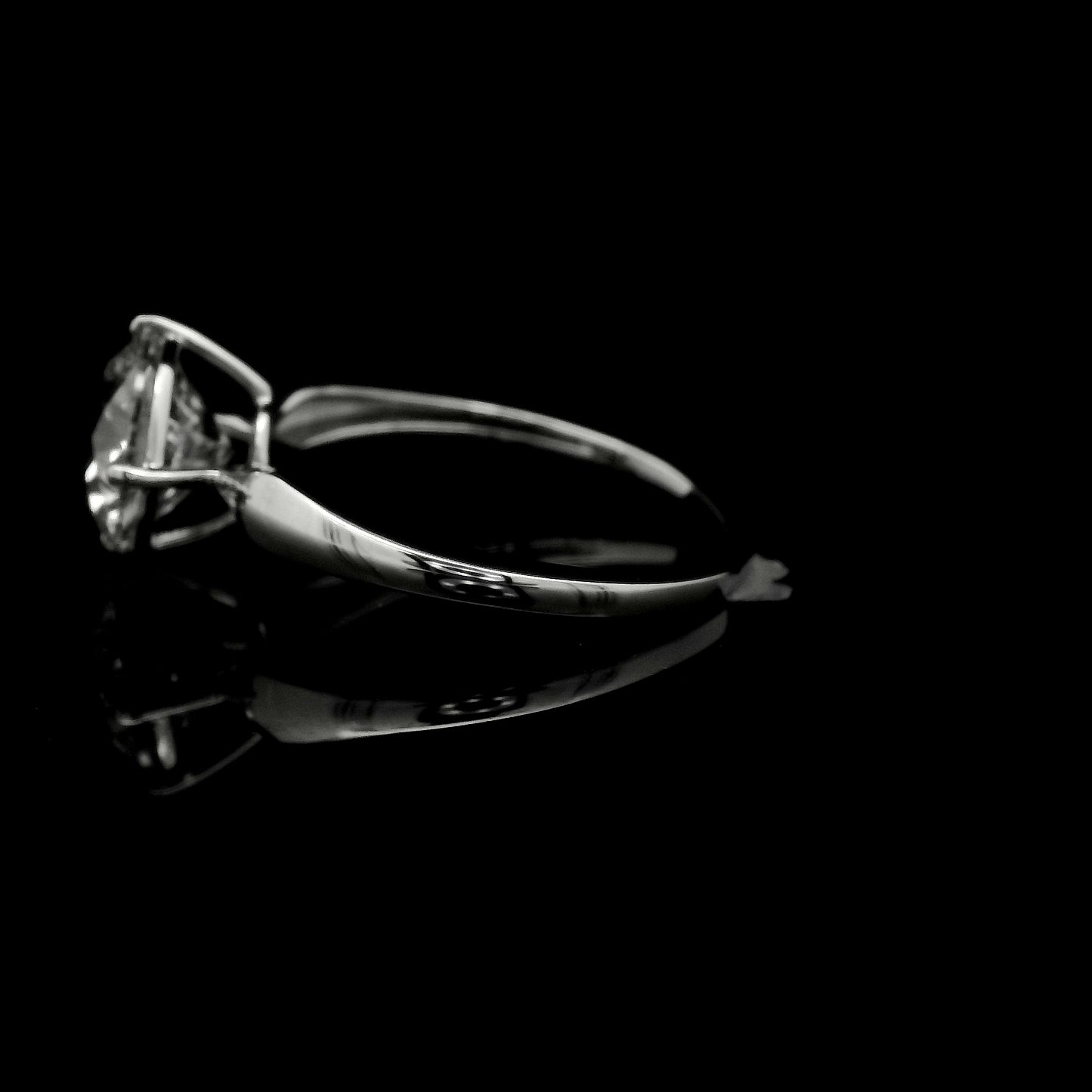 2.32 Carats Lab Grown Diamond 14K Gold Ring