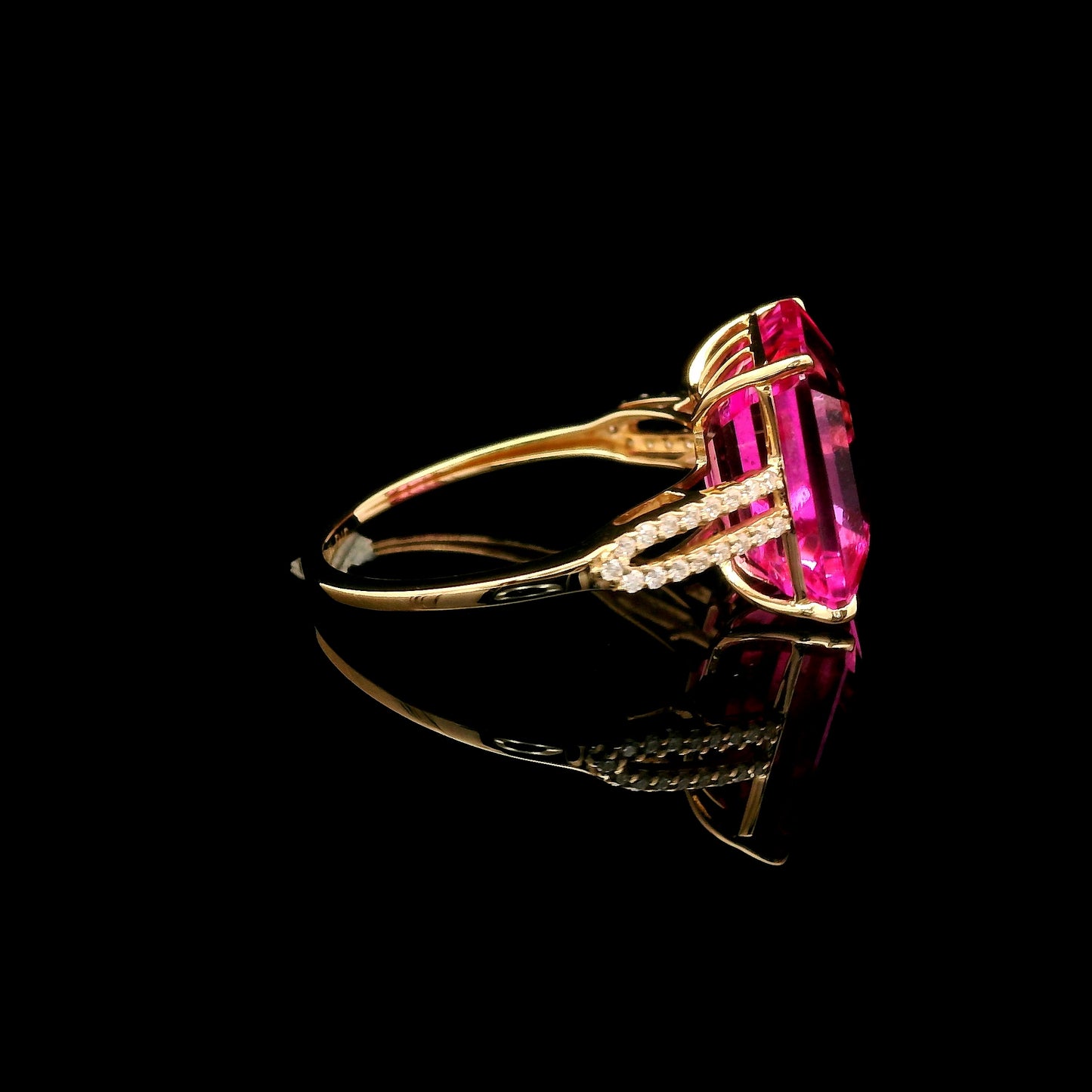 9.99 Ct Octagon Lab Grown Pink Sapphire 14K Gold Ring