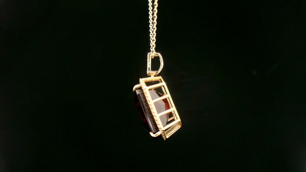 14.08 Ct Octagon Hessonite 14K Gold Pendant