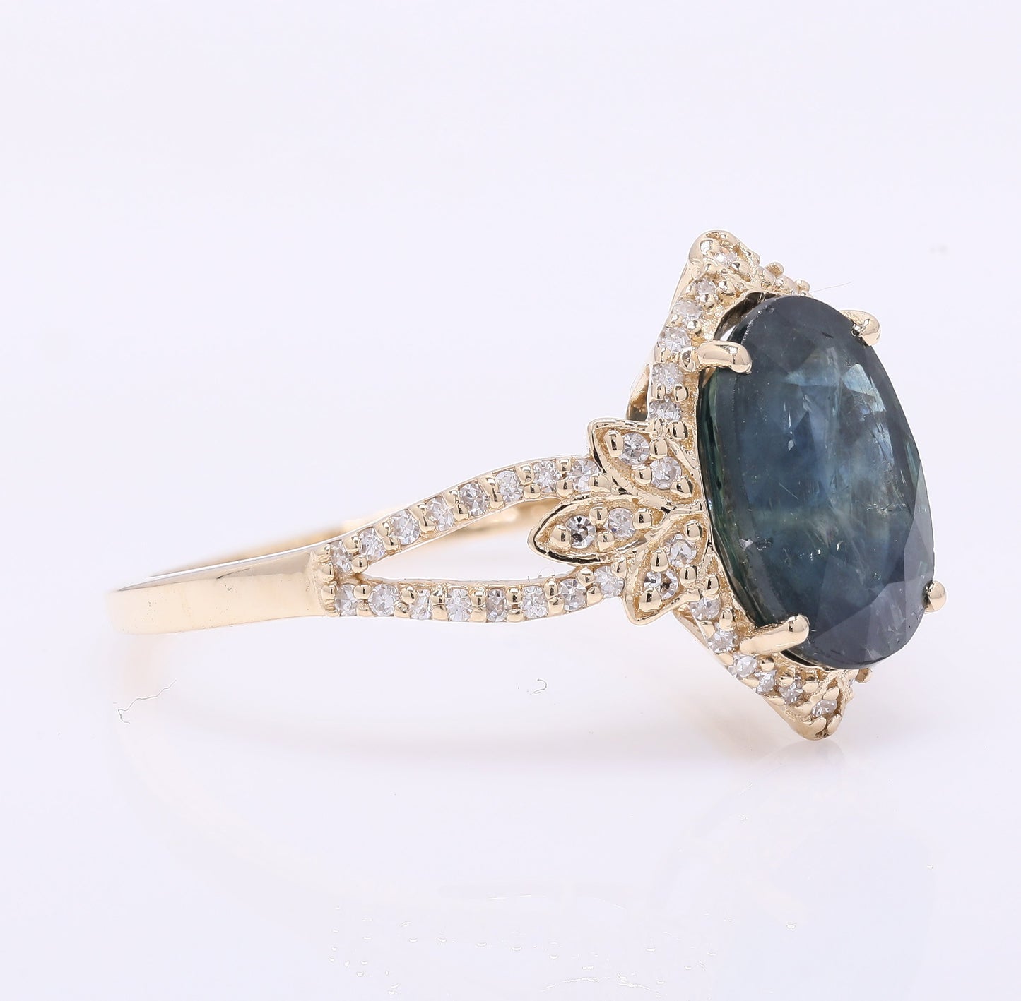 3.63 Ct Oval Mixed Cut Natural Sapphire 14K Gold Ring