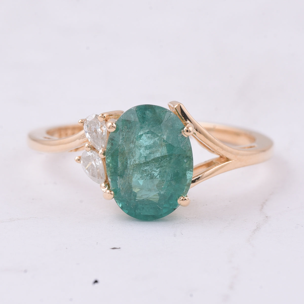 1.99 Ct Oval Natural Emerald 14K Gold Ring