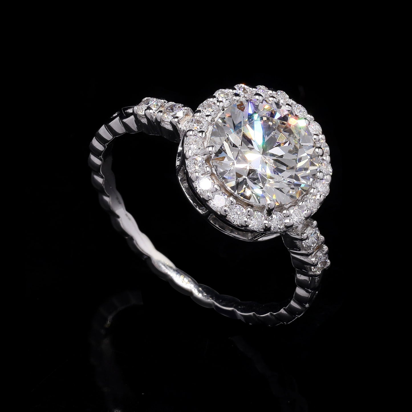 2.37 Carats Lab Grown Diamond 14K Gold Ring
