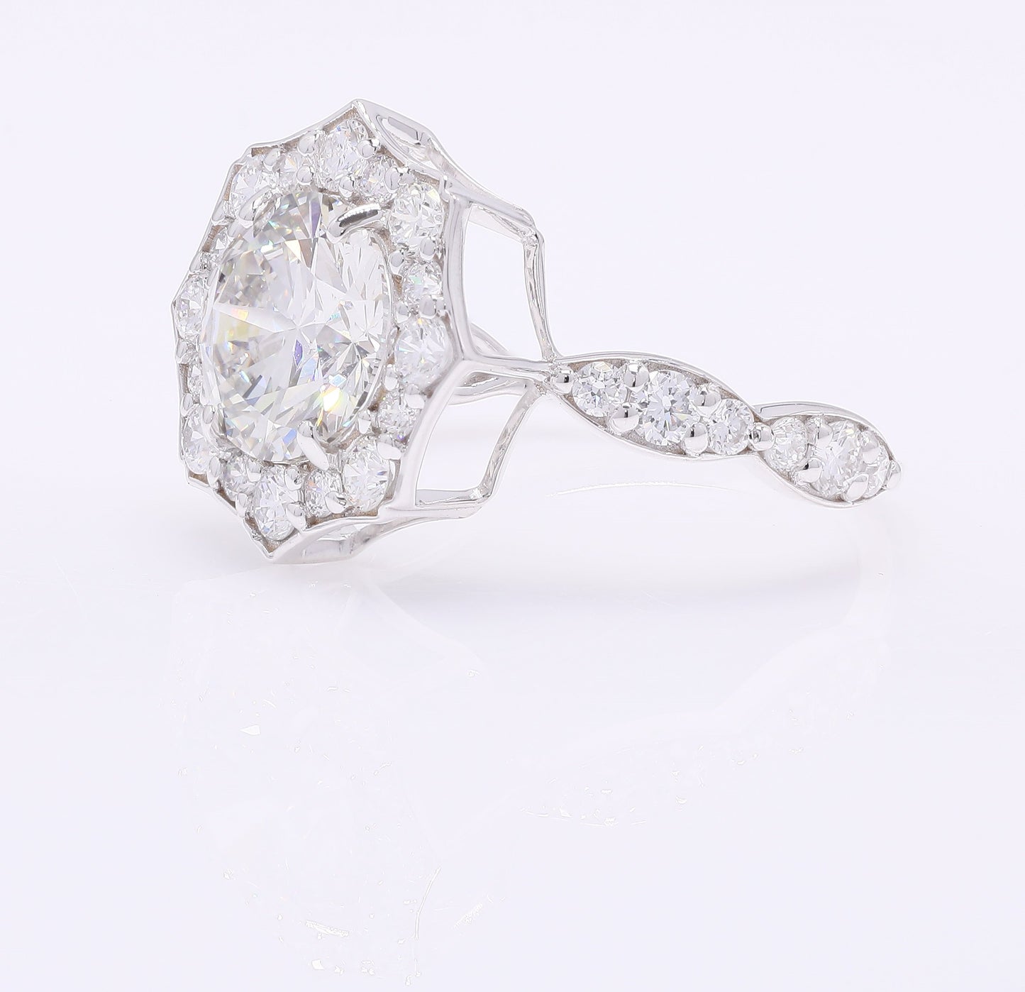 2.90 Carats Lab Grown Diamond 14K Gold Ring