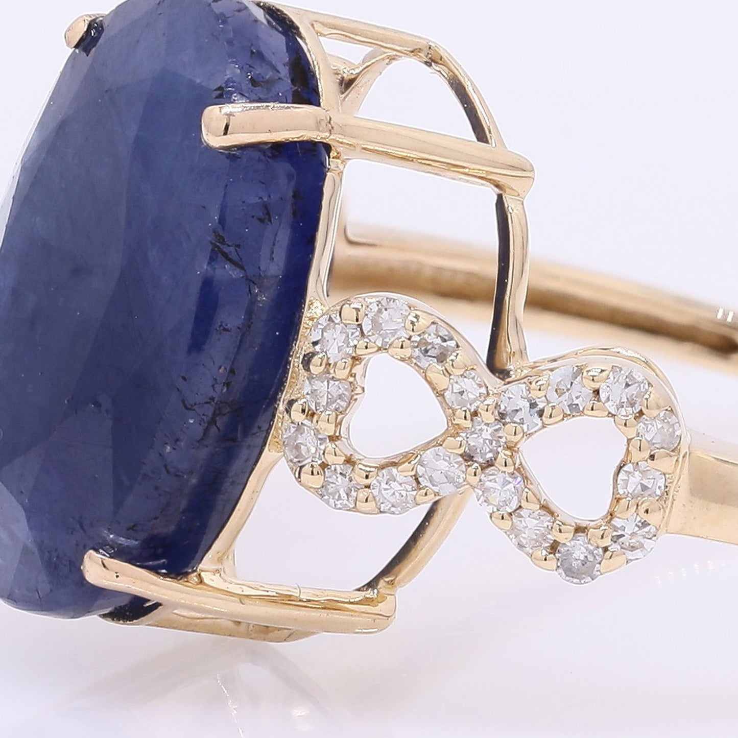 6.31 Ct Oval Natural Sapphire 14K Gold Ring