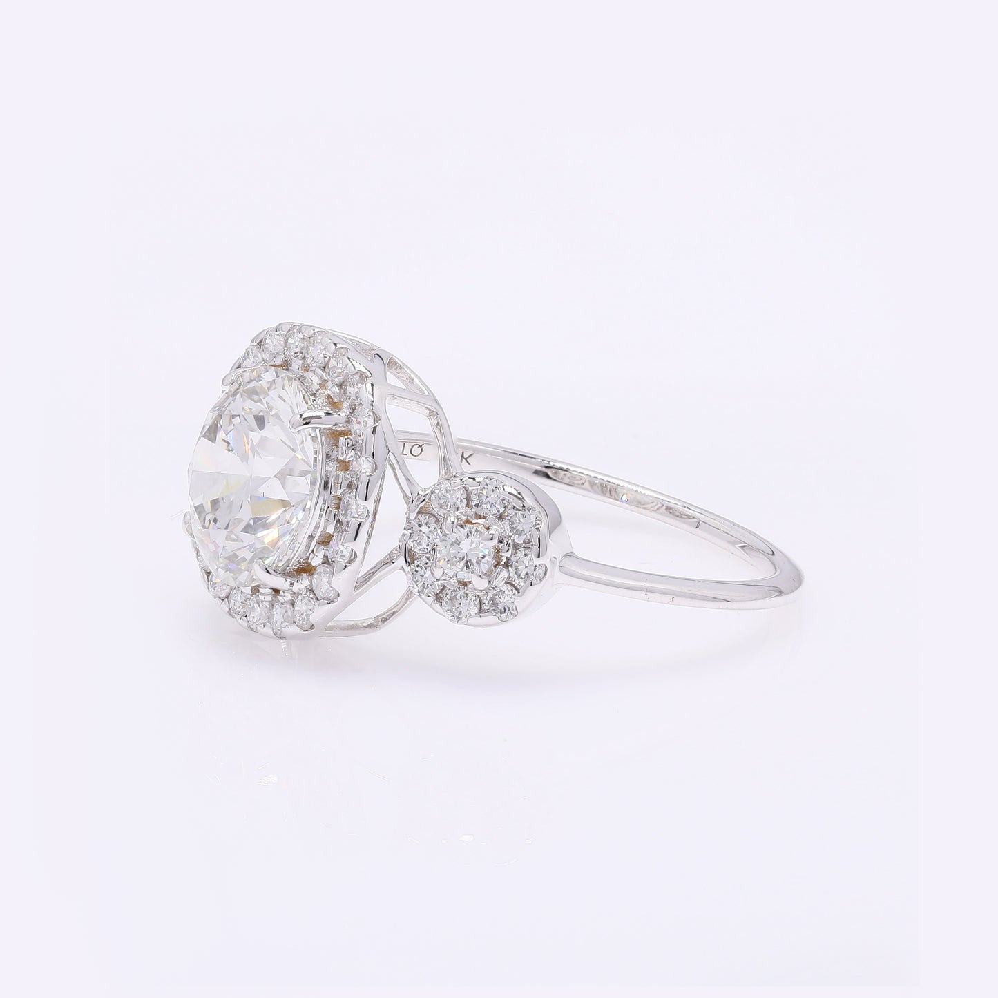 2.55 Carats Lab Grown Diamond 14K Gold Ring