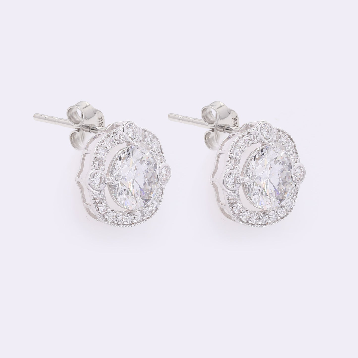 4.74 Carats Lab Grown Diamond 14K Gold Earrings