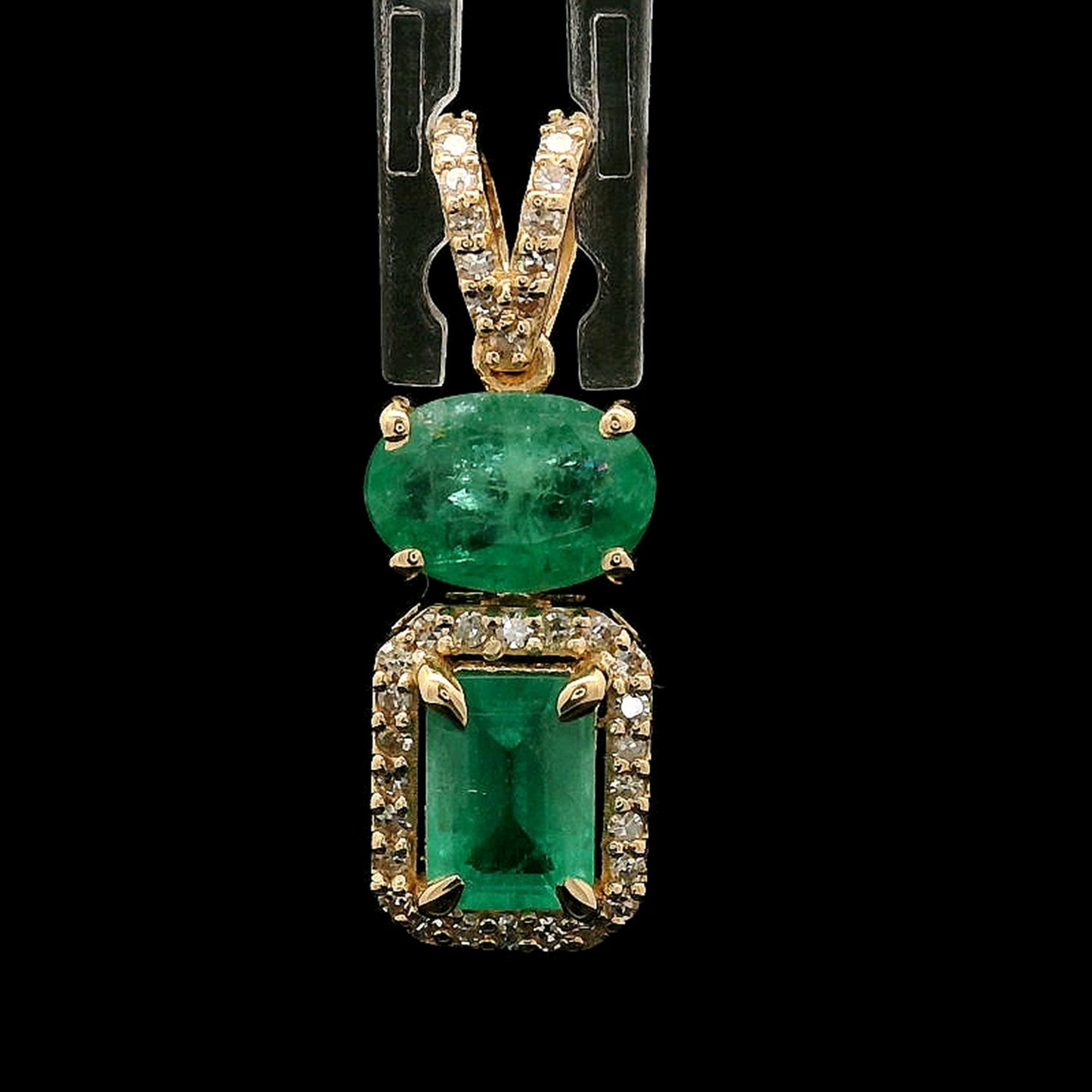 1.30 Ct Oval Mixed Cut Natural Emerald 14K Gold Pendant