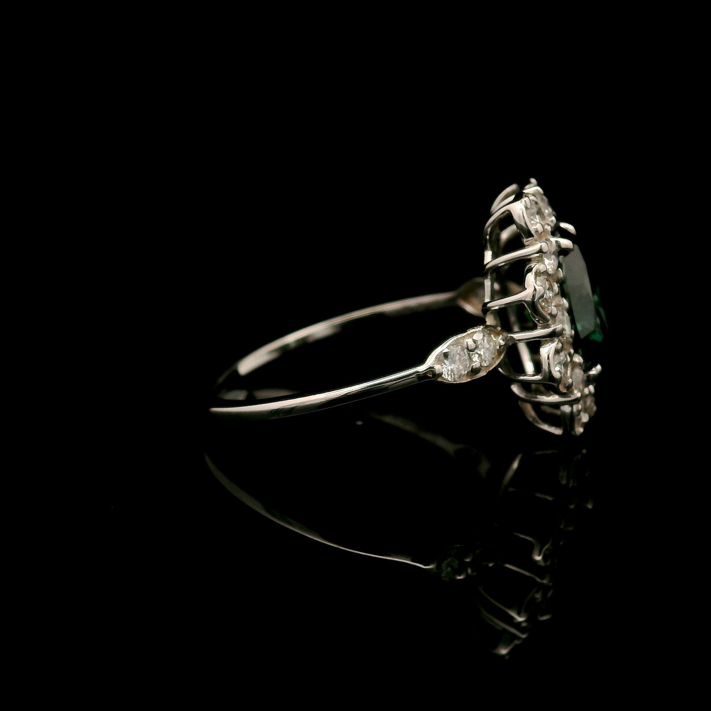 2.12 Carats Green Lab Grown Diamond 14K Gold Ring