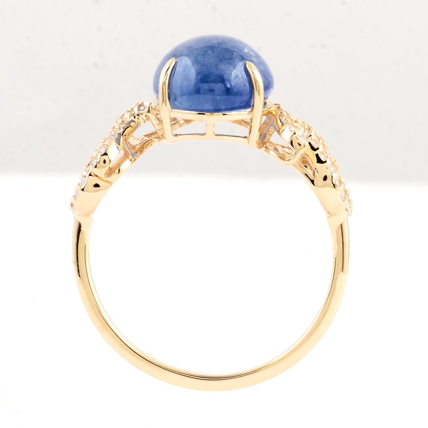 4.47 Ct Round Cabochon Natural Corundum Sapphire 14K Gold Ring