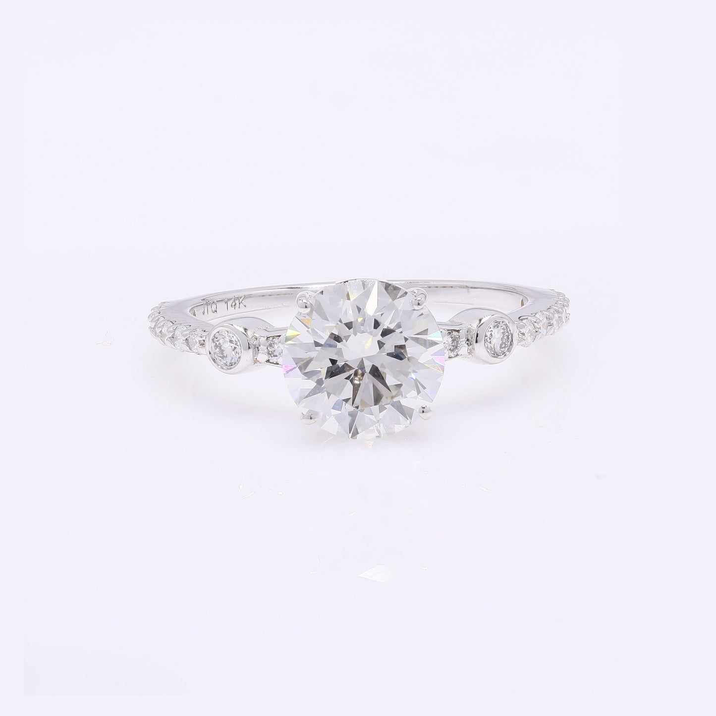 2.29 Carats Lab Grown Diamond 14K Gold Ring