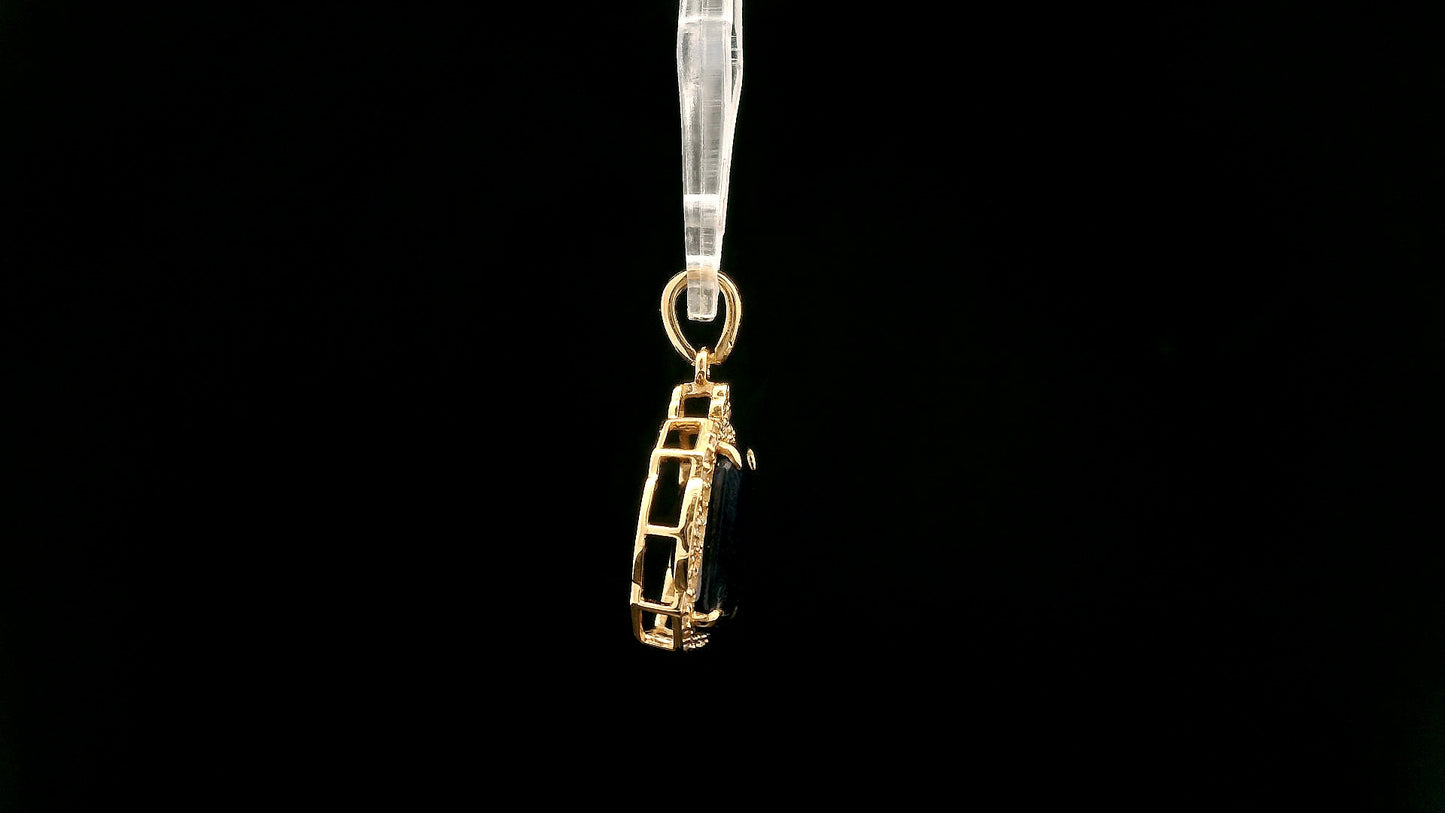 4.36 Ct Octagon Natural Sapphire 14K Gold Pendant