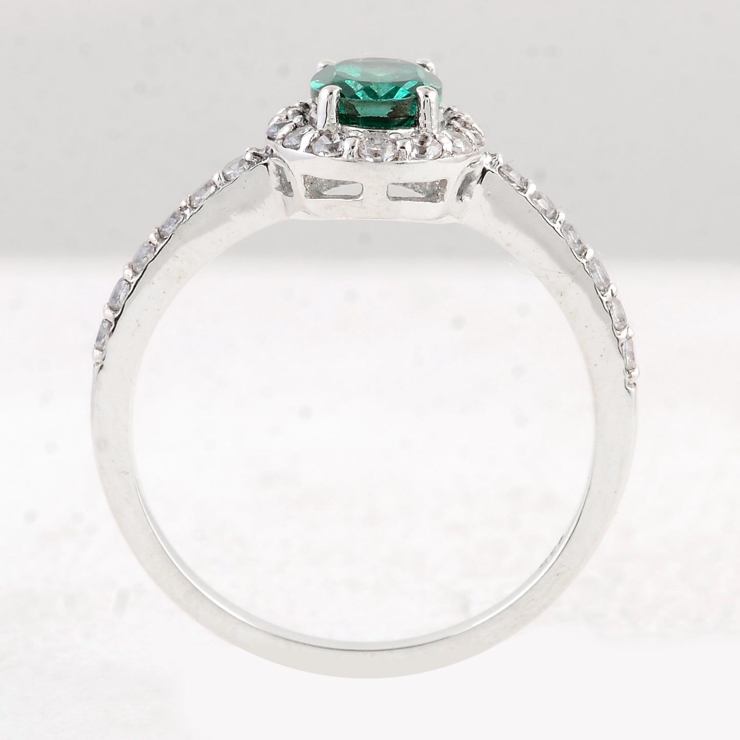1.62 Ct Oval Green Topaz 925 Sterling Silver Ring