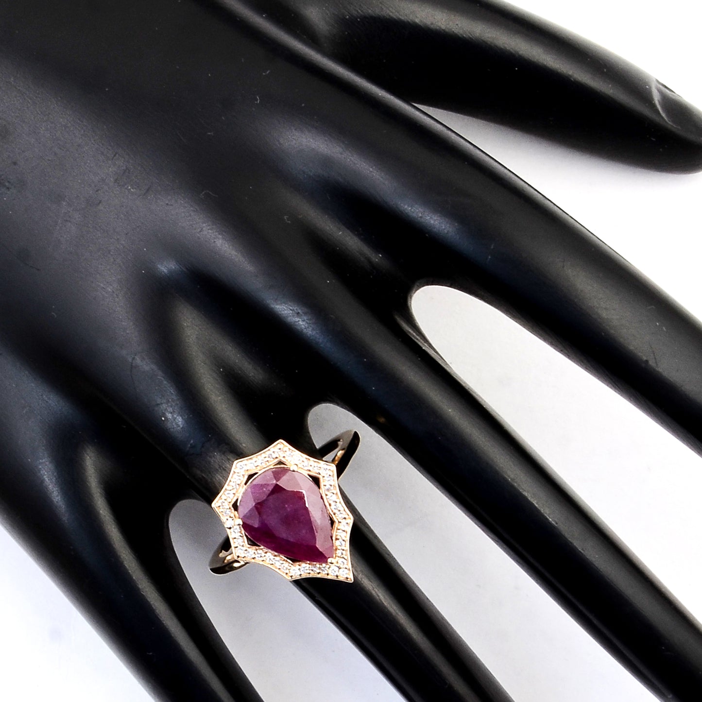 3.10 Ct Natural Codundum Ruby 14K Gold Ring