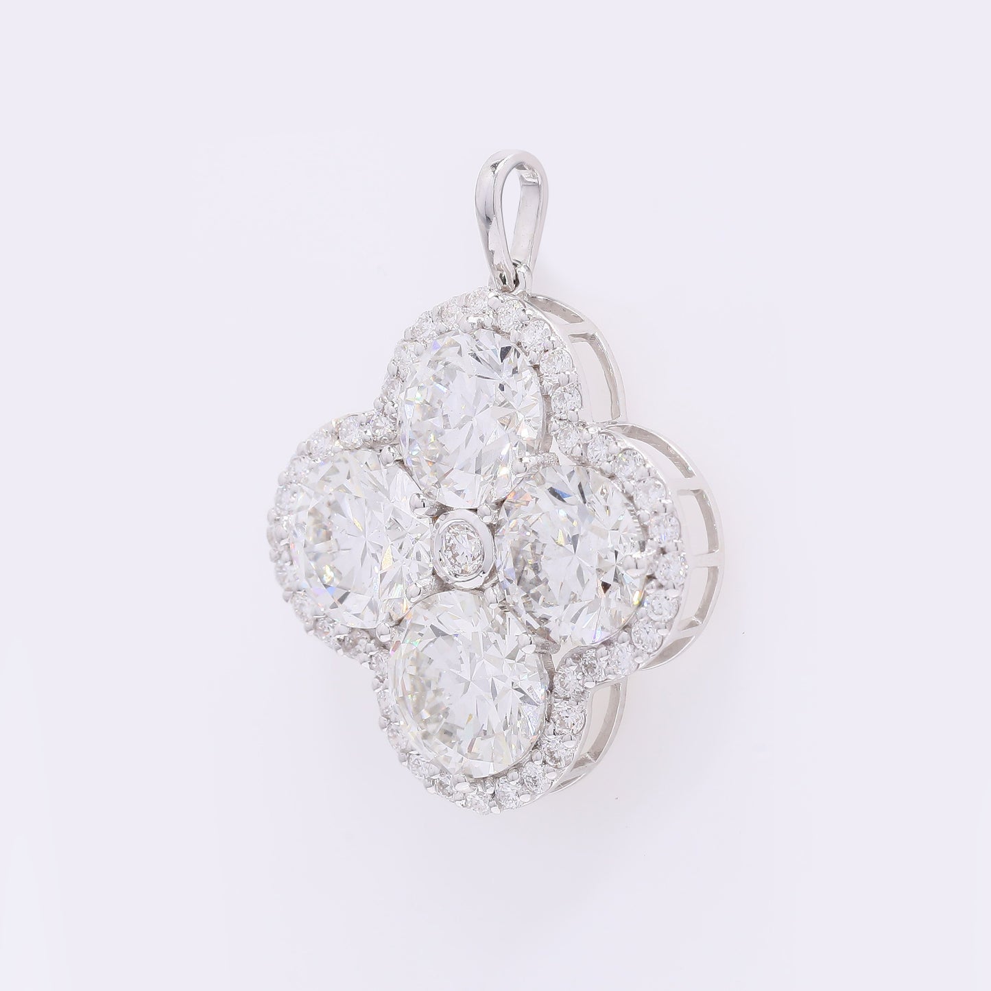 6.88 Carats Lab Grown Diamond 14K Gold Pendant