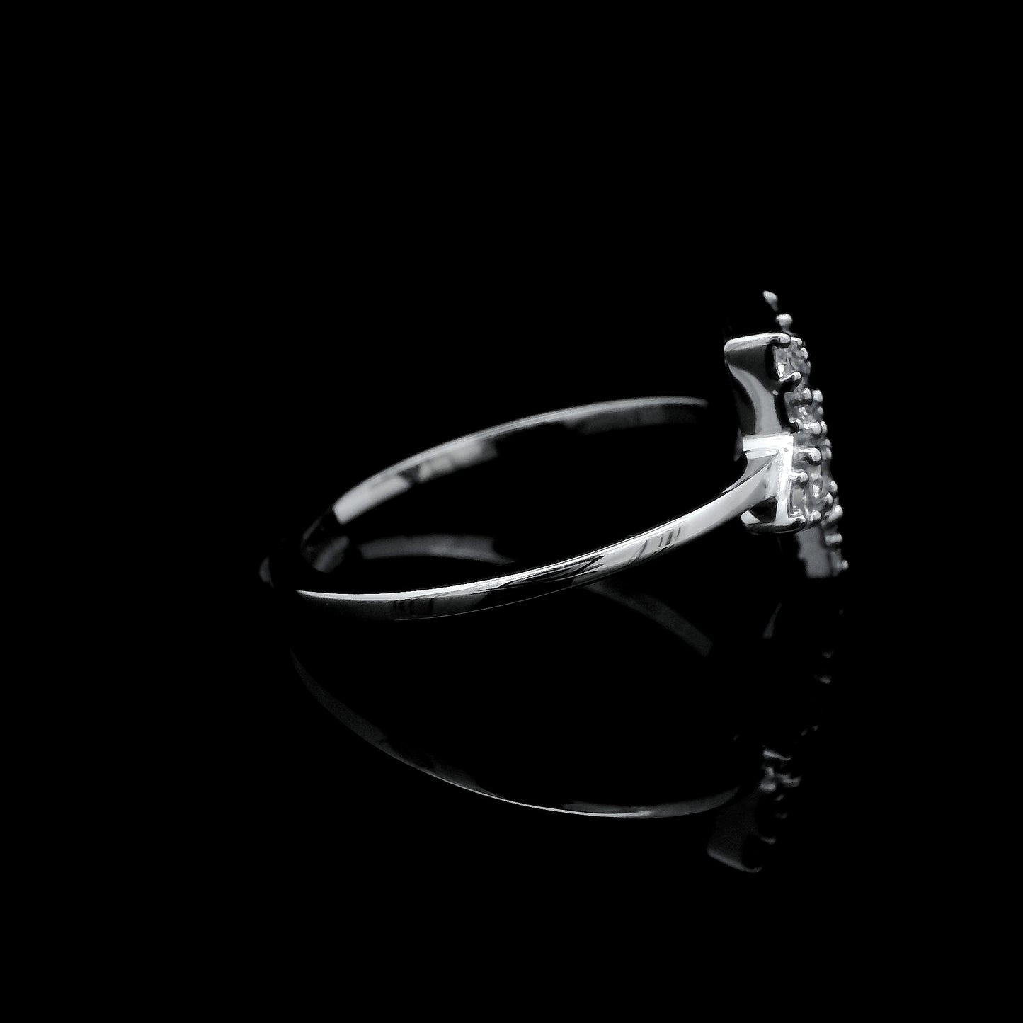 0.56 Ct Round Lab Grown Diamond 925 Sterling Silver Ring