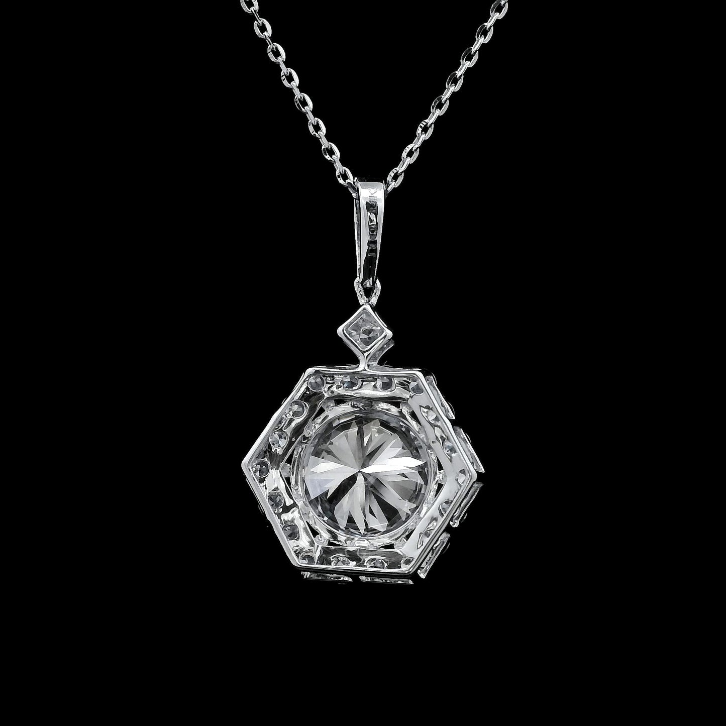2.65 Carats Lab Grown Diamond 14K Gold Pendant