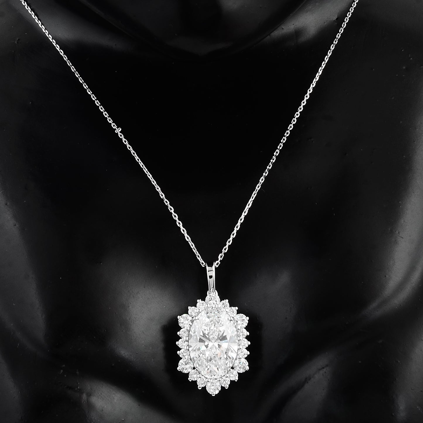4.86 Carats Lab Grown Diamond 14K Gold Pendant