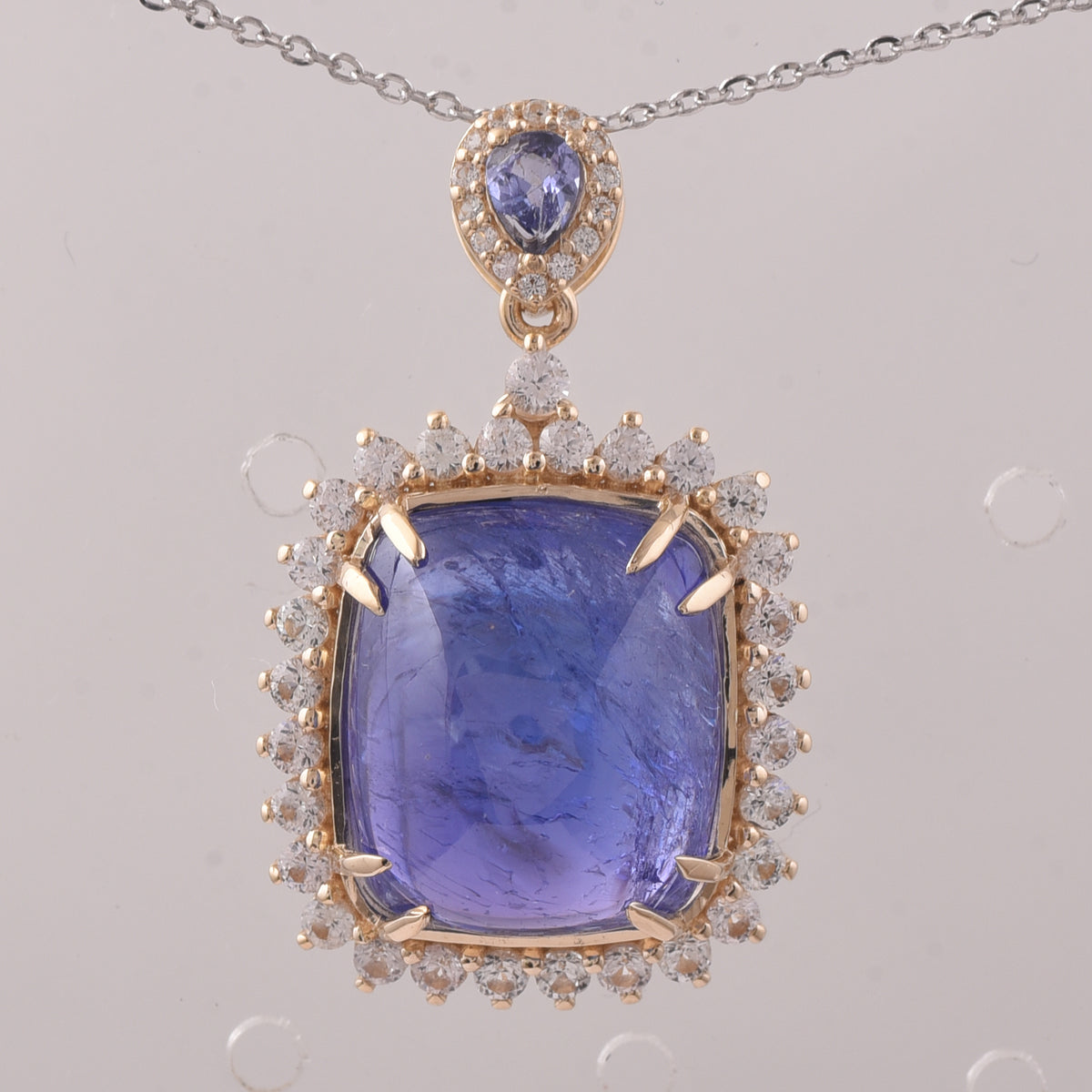 14.50 Ct Cushion Tanzanite 9K Gold Pendant