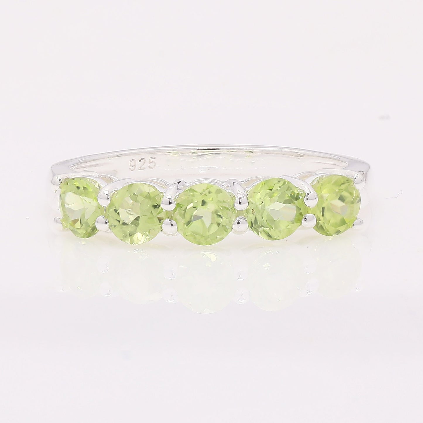 1.46 Ct Round Peridot 925 Silver Ring
