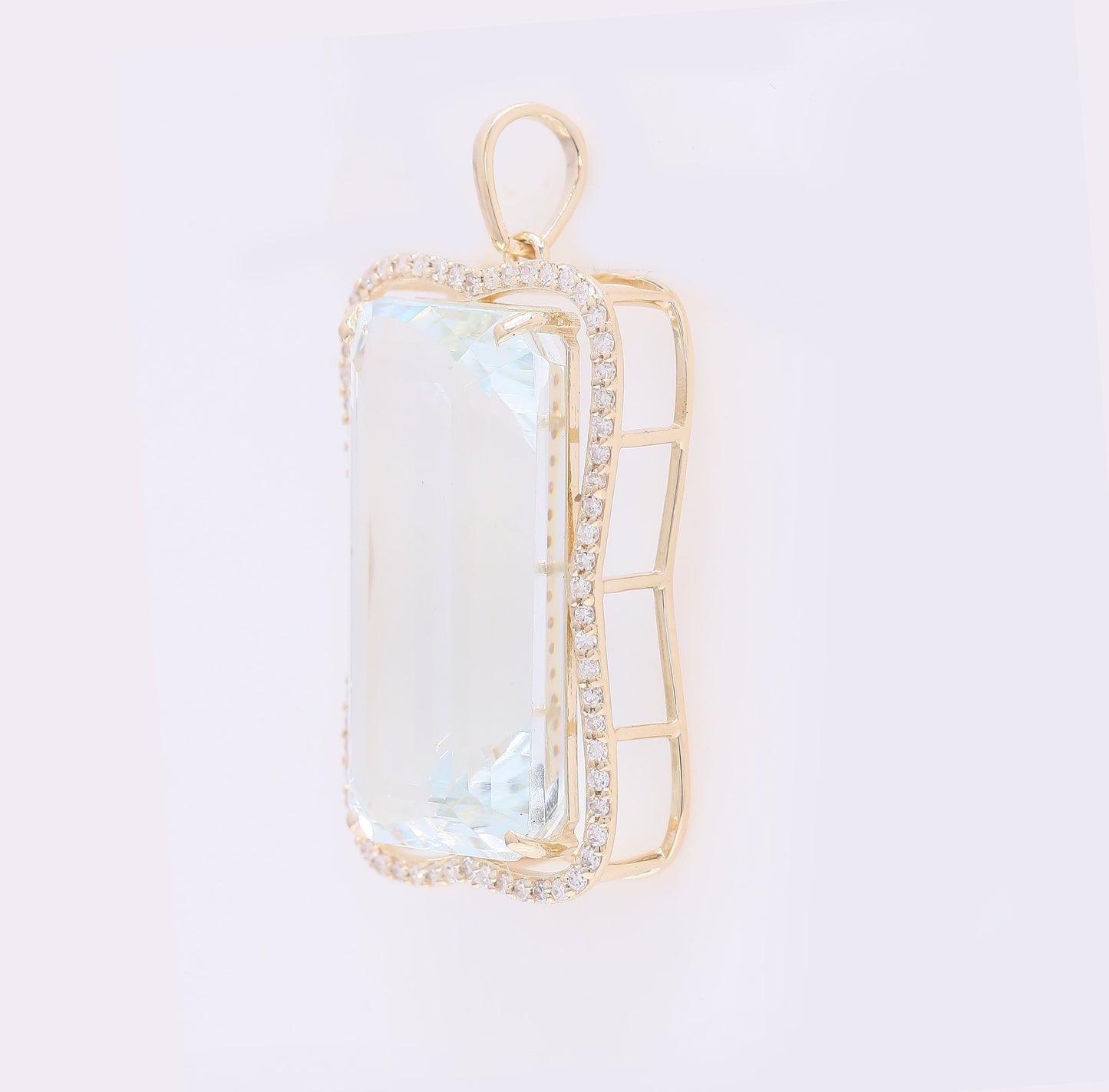 14.43 Ct Octagon Step Cut Natural Aquamarine 14K Gold Pendant