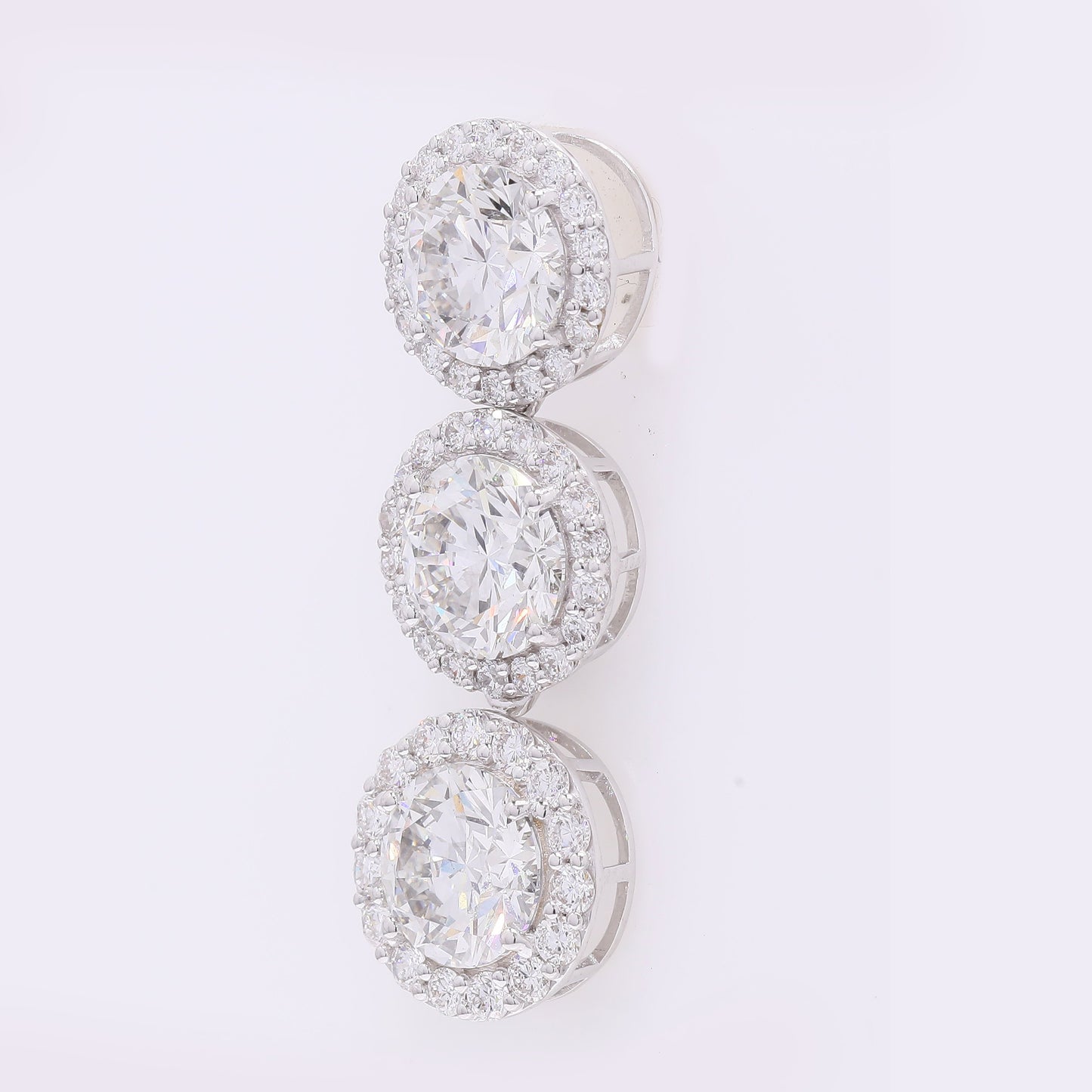 5.60 Carats Lab Grown Diamond 14K Gold Pendant