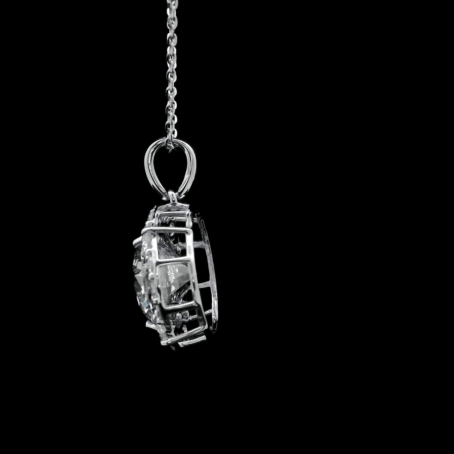 3.09 Carats Lab Grown Diamond 14K Gold Pendant