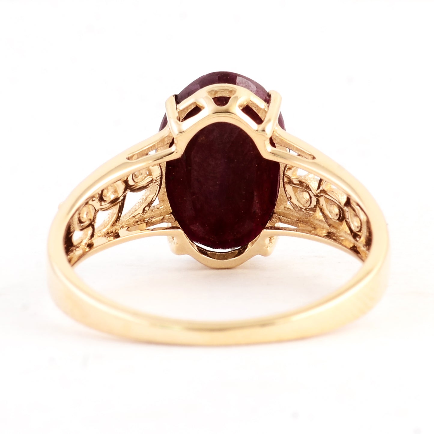 3.40 Ct Oval Ruby 14K Gold Ring
