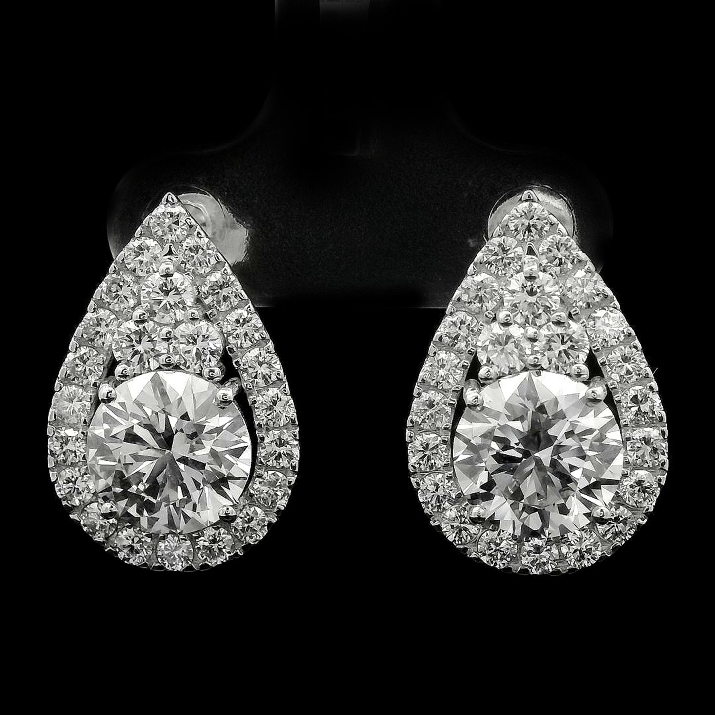 4.87 Carats Lab Grown Diamond 14K Gold Earrings