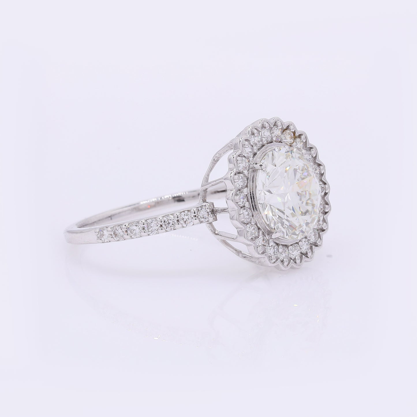 2.56 Carats Lab Grown Diamond 14K Gold Ring