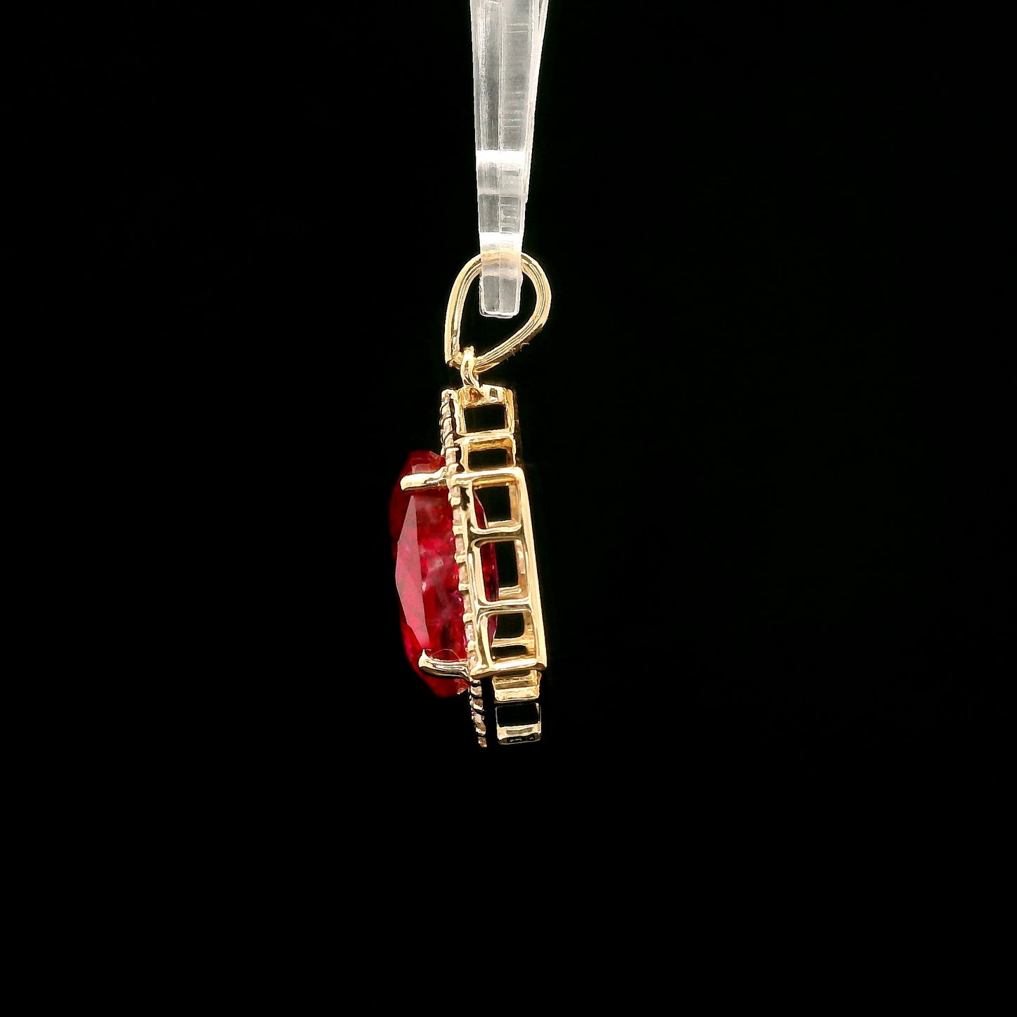 3.95 Ct Oval Mixed Cut Lab Grown Ruby 14K Gold Pendant