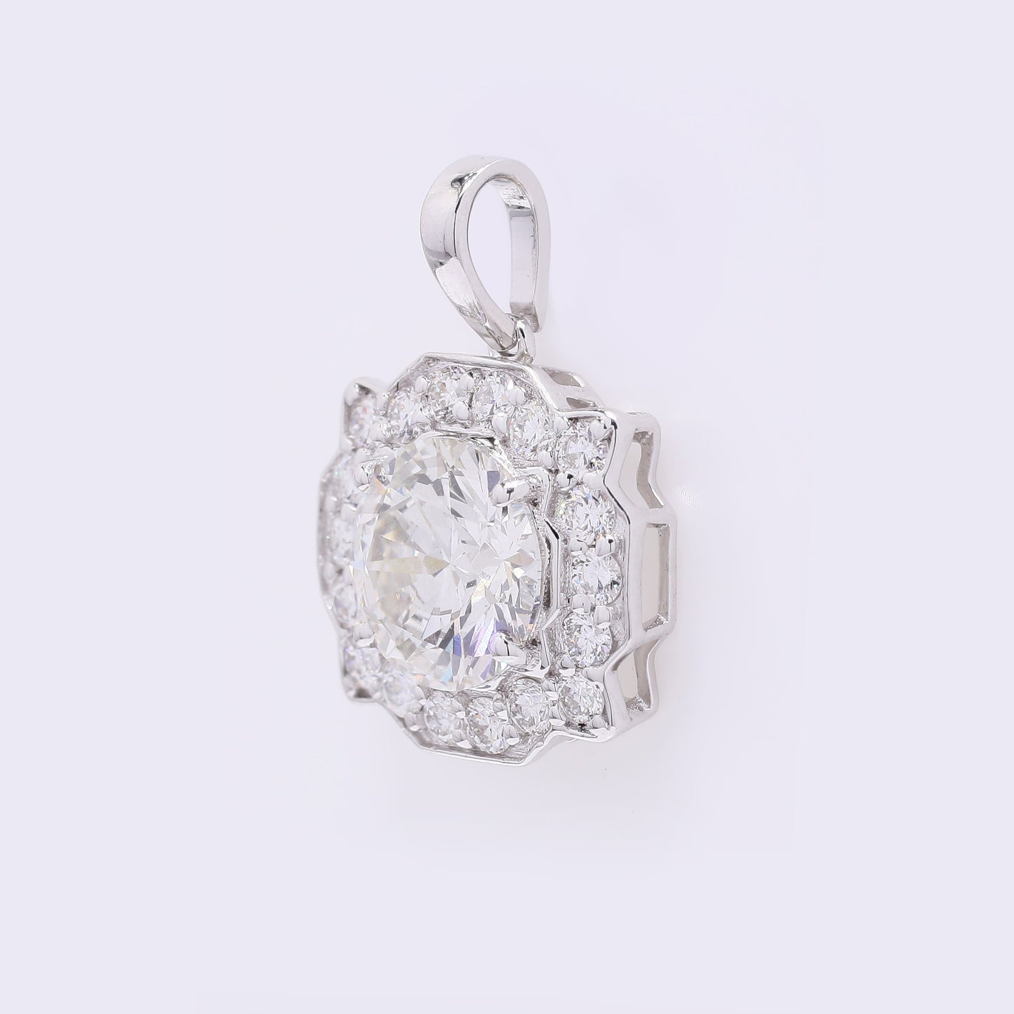 2.27 Carats Lab Grown Diamond 14K Gold Pendant