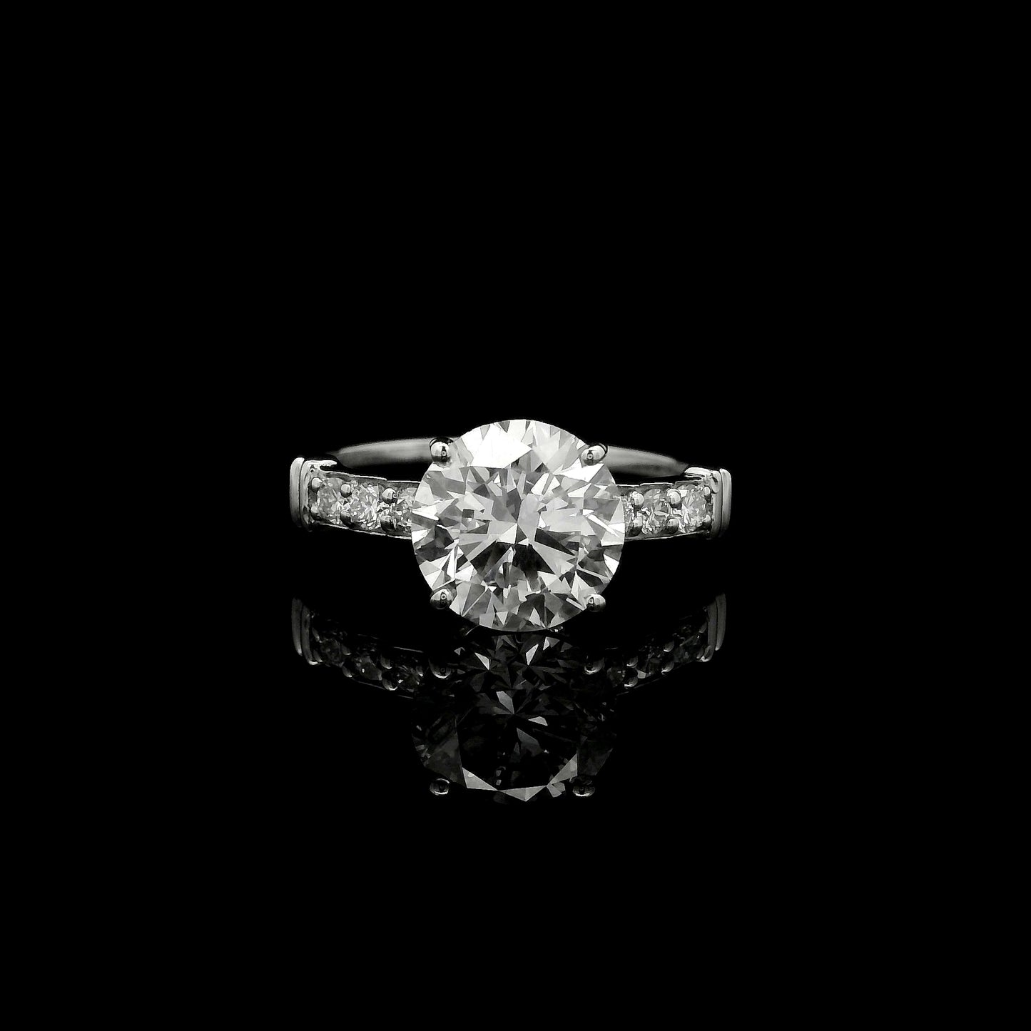 2.29 Carats Lab Grown Diamond 14K Gold Ring