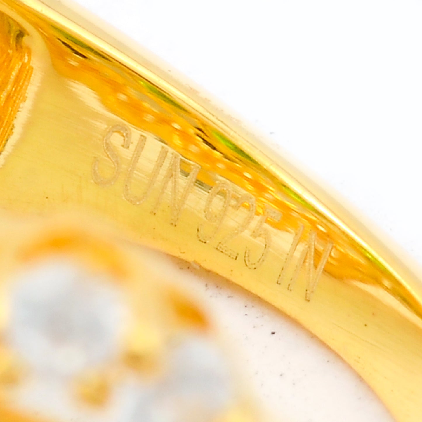 5.78 Ct Oval Chrome Diopside, White Zircon 925 Sterling Silver Ring